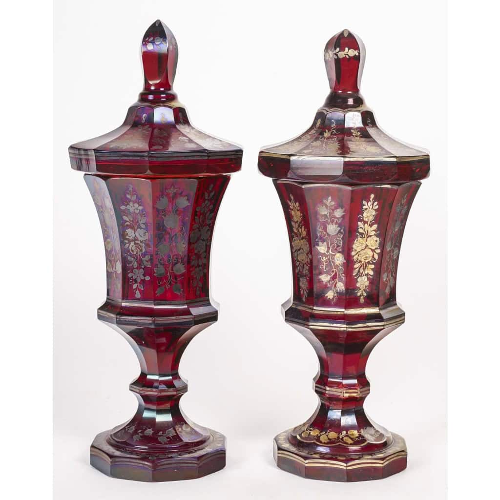 Bohemian pair de goblet émaillé en or et argent | Biron Bohemian pair de goblet émaillé en or et argent