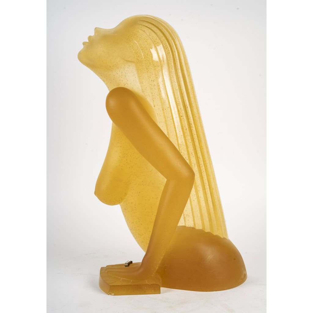 Édition limitée, Daum France par l’artiste American Dan Dailey sculpture en pate de verre h:70cm | Biron Édition limitée, Daum France par l’artiste American Dan Dailey sculpture en pate de verre h:70cm