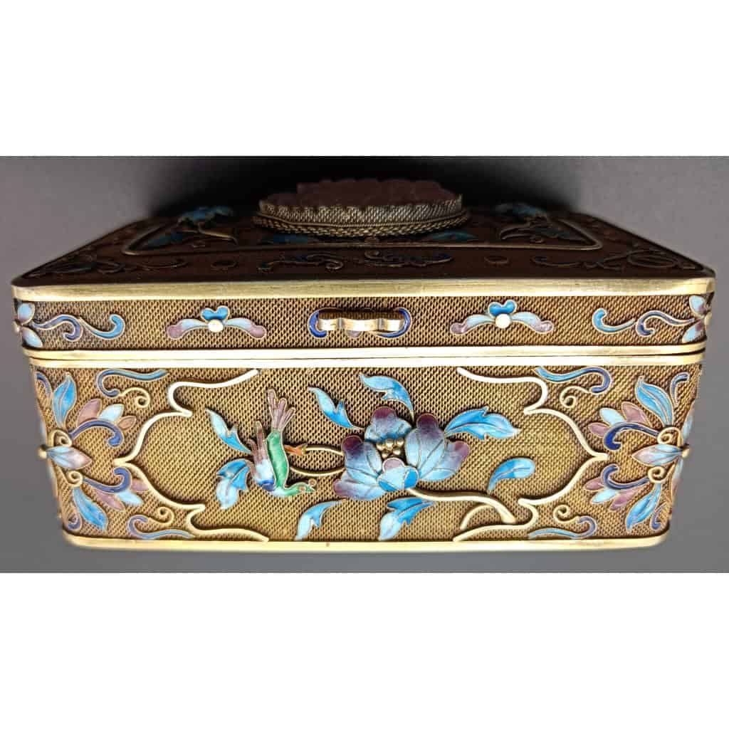 LUXUEUSE BOÎTE À BIJOUX CHINOISE, VERS 1880 | Biron LUXUEUSE BOÎTE À BIJOUX CHINOISE, VERS 1880