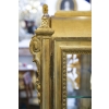 Vitrine De Style Louis XVI, d’époque N. 3, En Bois Sculpté, Doré à La Feuille D’or | Biron Vitrine De Style Louis XVI, d'époque N. 3, En Bois Sculpté, Doré à La Feuille D’or