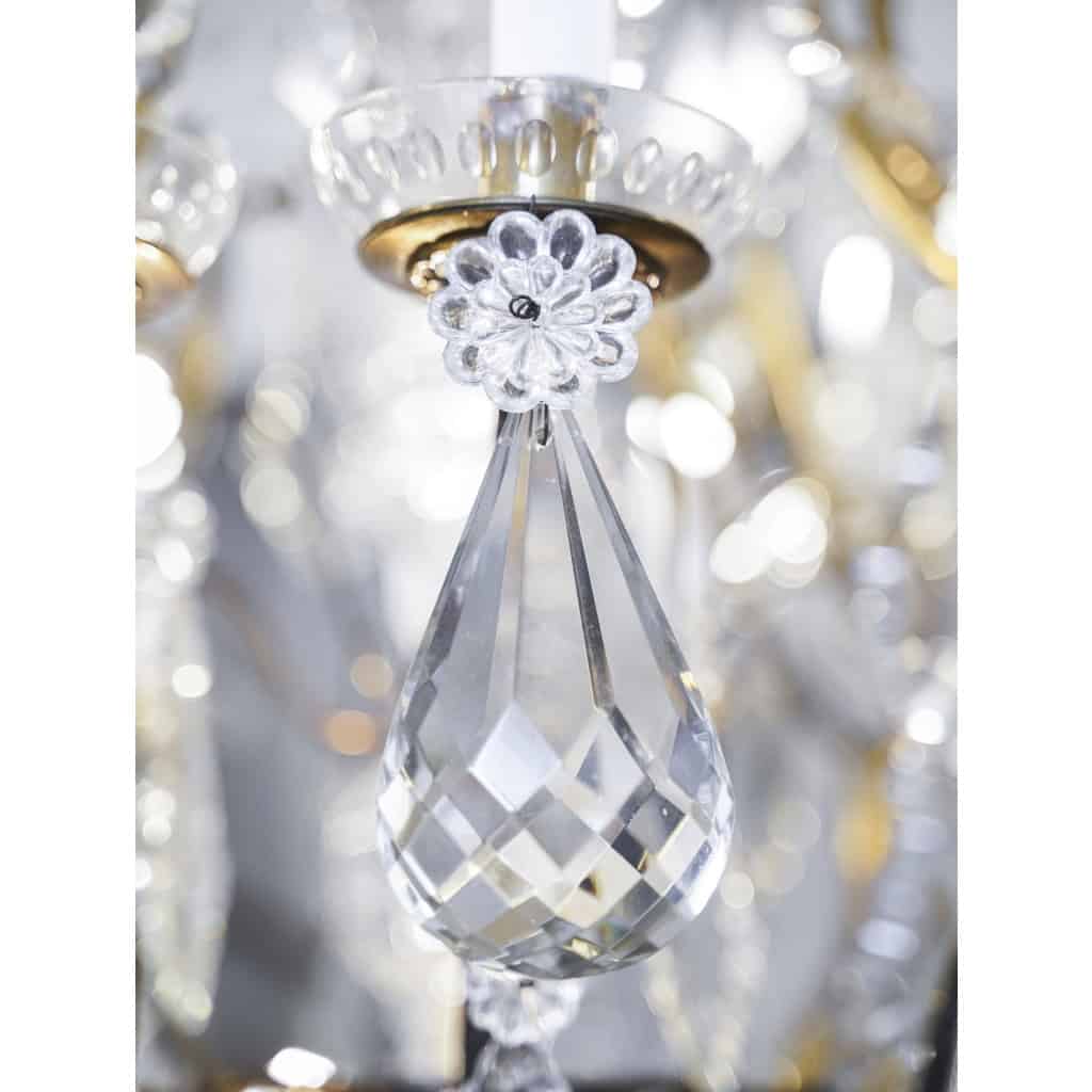 Lustre en bronze et cristal à 12 bras de Lumière | Biron Lustre en bronze et cristal à 12 bras de Lumière