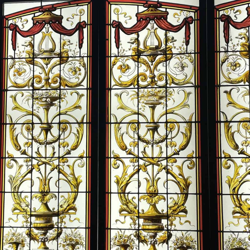 Vitraux Renaissance XIXe (170 x 184 cm) | Biron Vitraux Renaissance XIXe (170 x 184 cm)