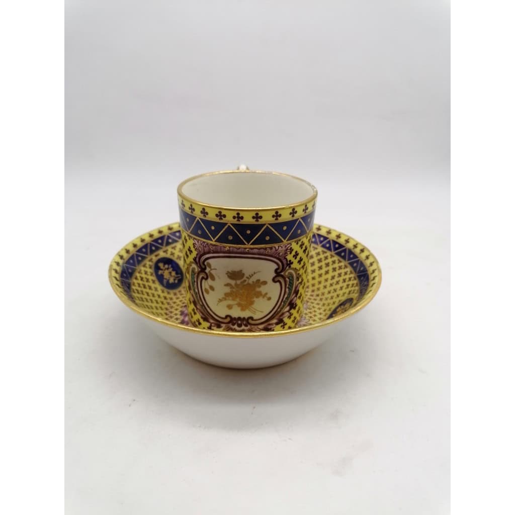 Tasse En Porcelaine XVIII-XIXème | Biron ||