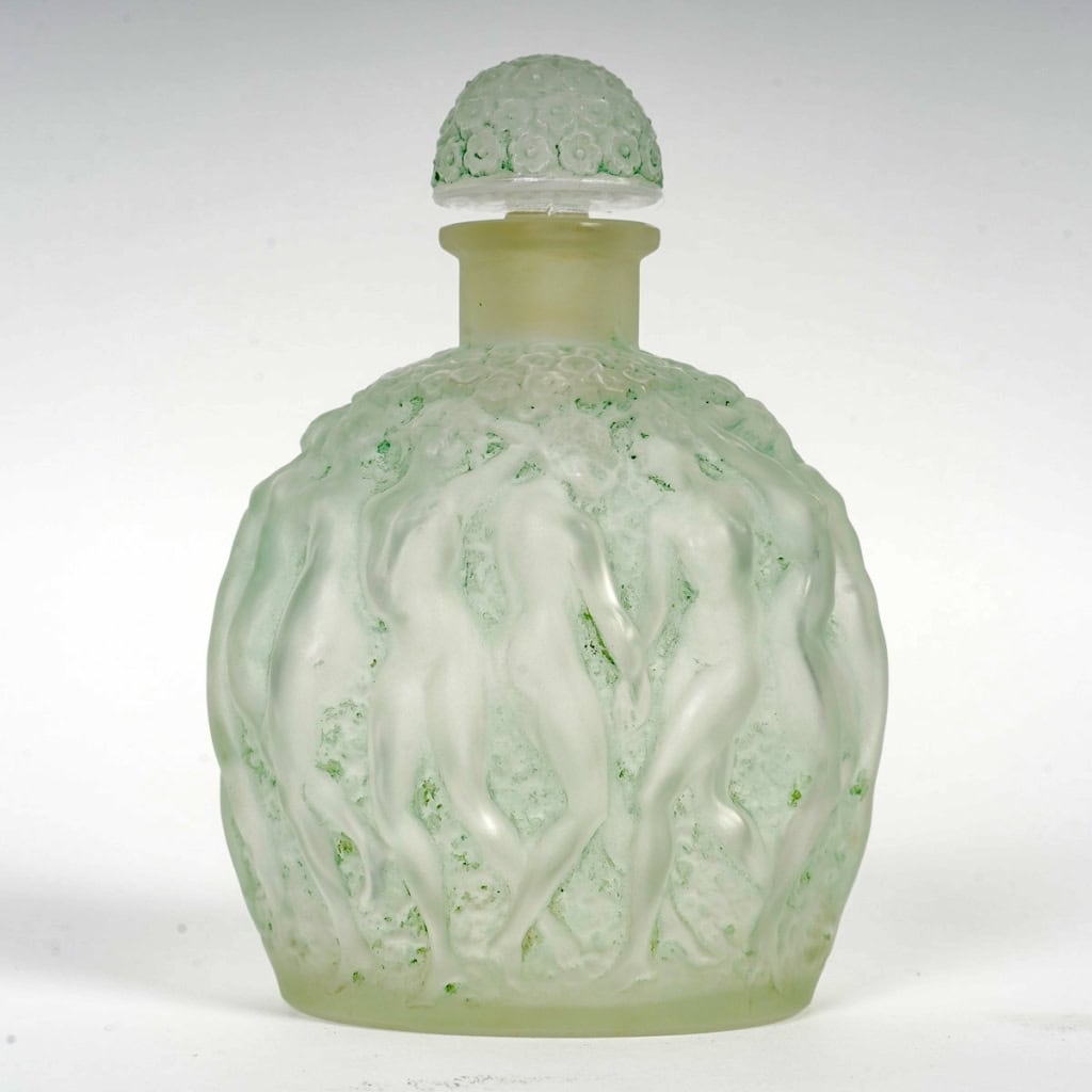 Flacon « Calendal » verre blanc patiné vert de René LALIQUE | Biron Flacon "Calendal" verre blanc patiné vert de René LALIQUE