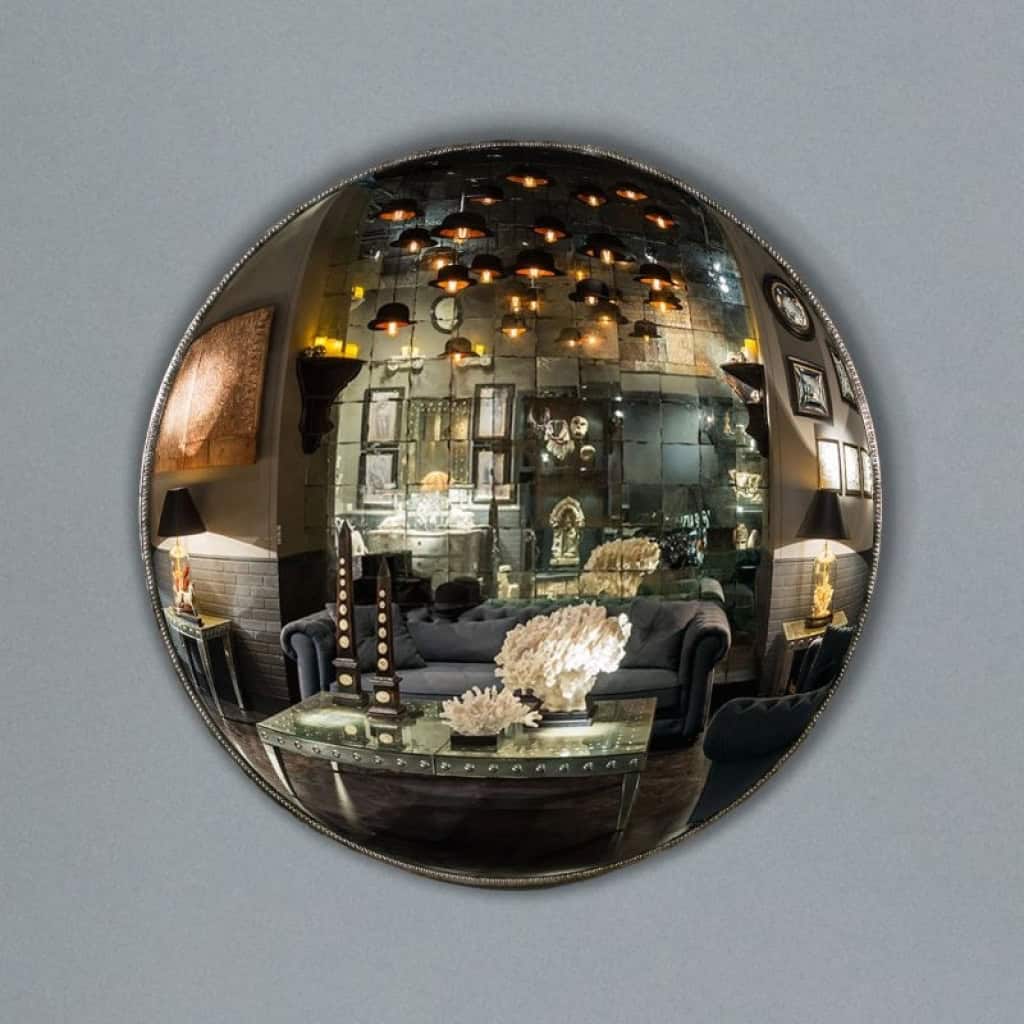 Miroir sorcière, miroir bombé, diamètre 90cm, miroir et métal, XXIème siècle. | Biron Miroir sorcière, miroir bombé, diamètre 90cm, miroir et métal, XXIème siècle.