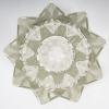 Vase en verre moulé des années 1950. | Biron Vase en verre moulé des années 1950.