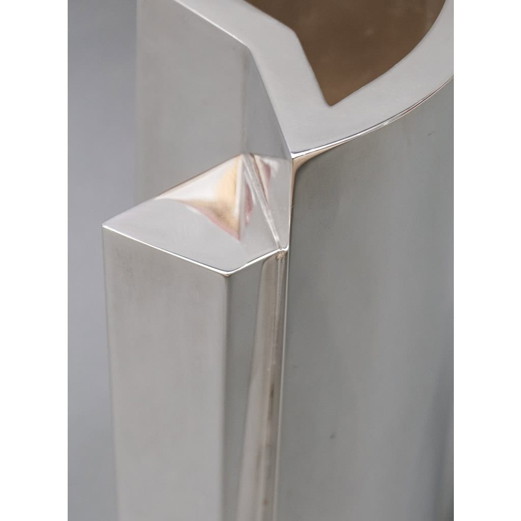 Orfèvre GARRIDO – Vase Constructiviste en Argent – Circa 2004 | Biron Orfèvre Garrido - Vase Constructiviste En Argent - Circa 2004
