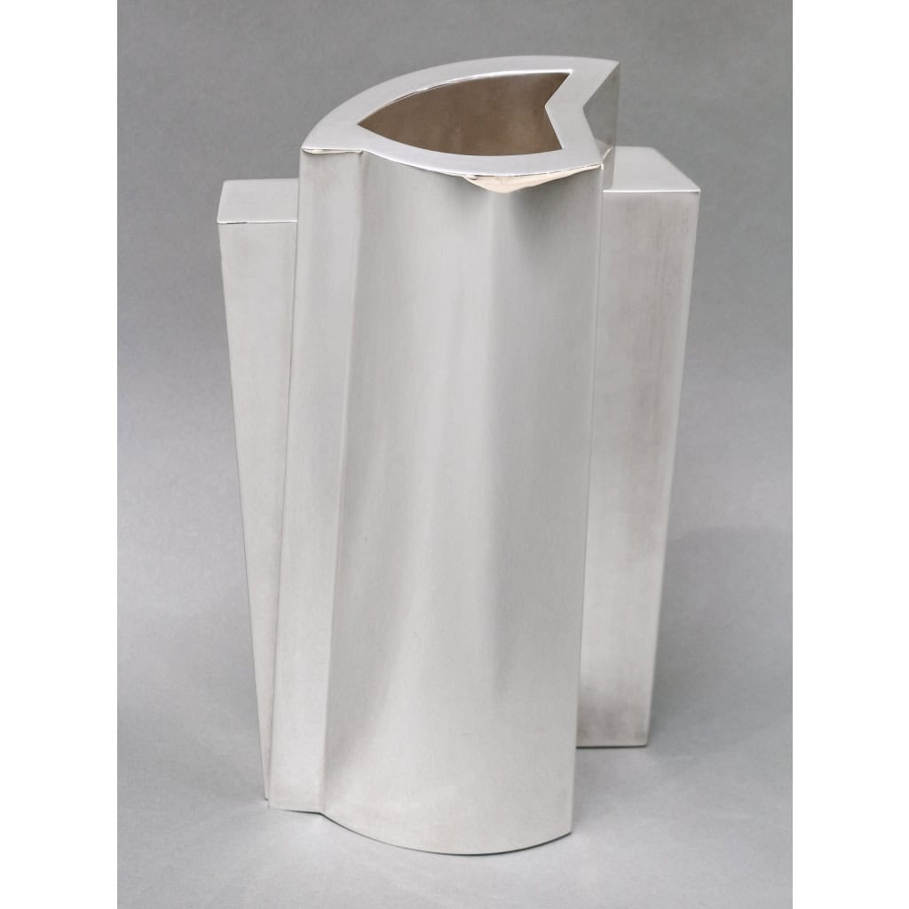 Orfèvre GARRIDO – Vase Constructiviste en Argent – Circa 2004 | Biron Orfèvre Garrido - Vase Constructiviste En Argent - Circa 2004