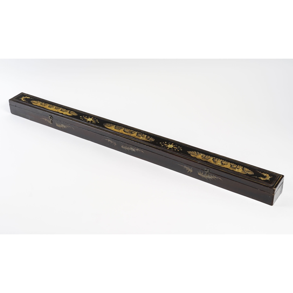 Exceptionnelle canne d’homme chinoise en écaille massive et pommeau d’or, vers 1860 | Biron Exceptionnelle canne d'homme chinoise en écaille massive et pommeau d'or, vers 1860