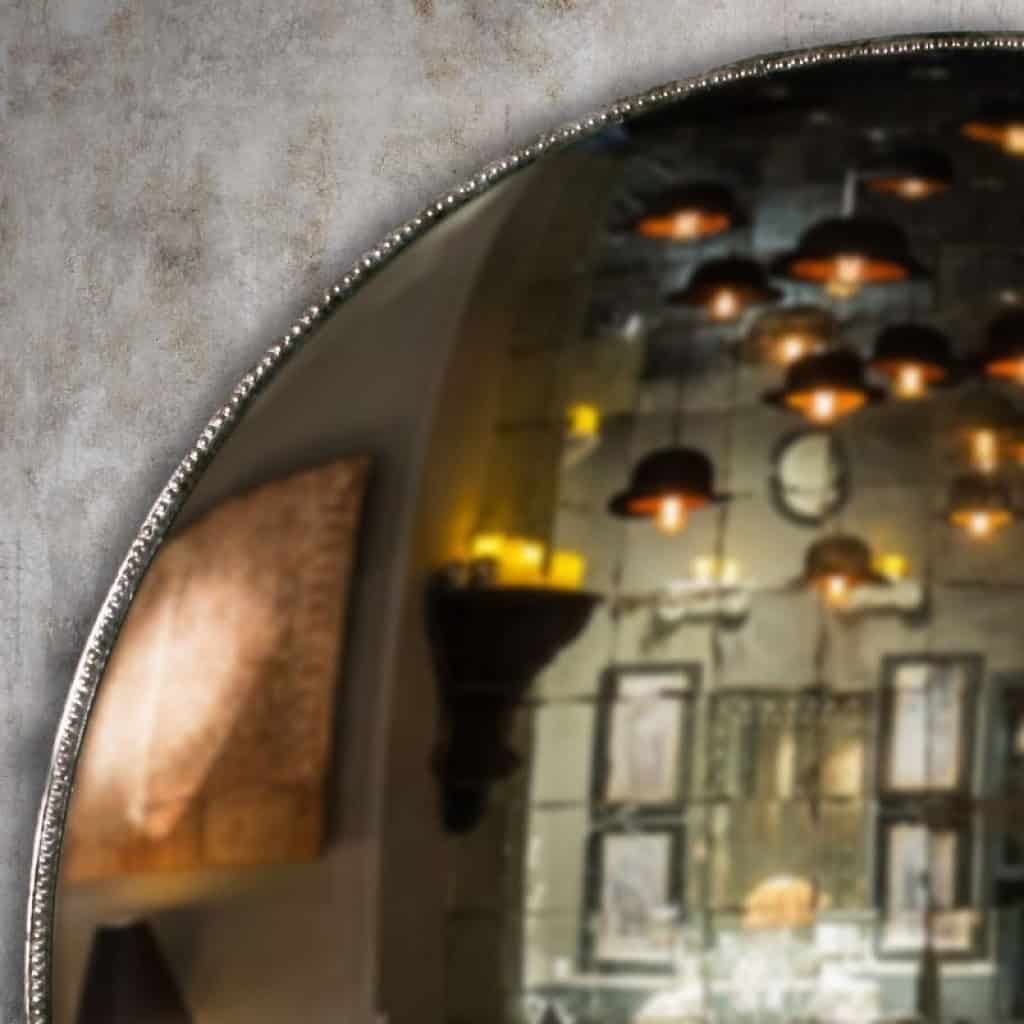 Miroir Sorcière, Grande Taille, Miroir et Métal, XXIème Siècle. | Biron Miroir Sorcière, Grande Taille, Miroir et Métal, XXIème Siècle.