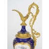 Sevres, dans le goût pair d’égayer en porcelaine et bronze doré | Biron Sevres, dans le goût pair d’égayer en porcelaine et bronze doré