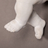 Sculpture d’un Bébé, en Plâtre, XXIème Siècle. | Biron Sculpture d’un Bébé, en Plâtre, XXIème Siècle.