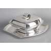 CHRISTOFLE – SOUPIERE MODERNISTE SUR SON PLATEAU EN ARGENT MASSIF ART DECO | Biron ||||||