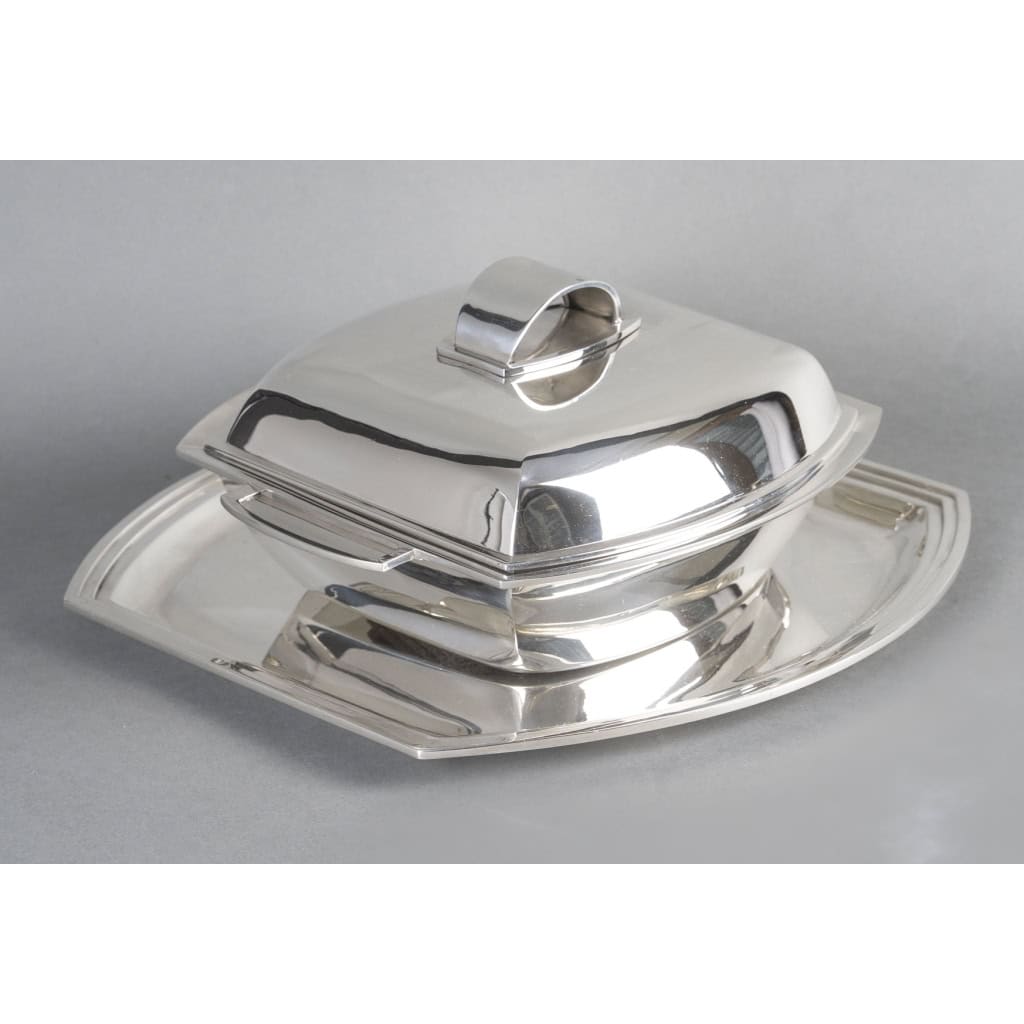 CHRISTOFLE – SOUPIERE MODERNISTE SUR SON PLATEAU EN ARGENT MASSIF ART DECO | Biron ||||||