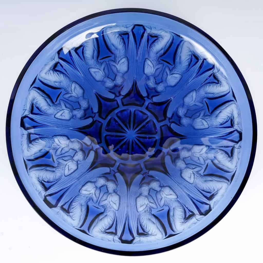 Coupe « Anges » verre bleu saphir de René LALIQUE | Biron Coupe "Anges" verre bleu saphir de René LALIQUE
