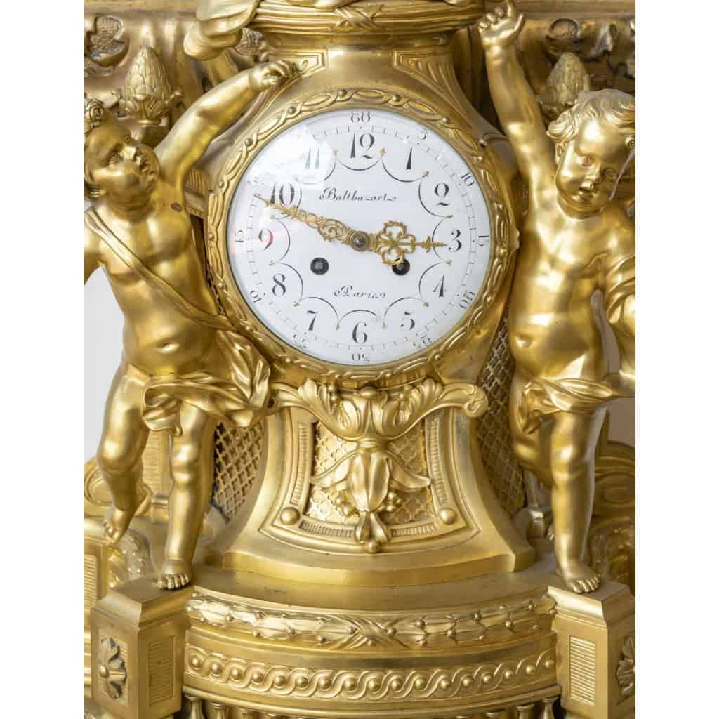 Une Pendule Au Coq En Bronze Doré époque XIXème Siècle | Biron Une Pendule Au Coq En Bronze Doré époque XIXème Siècle