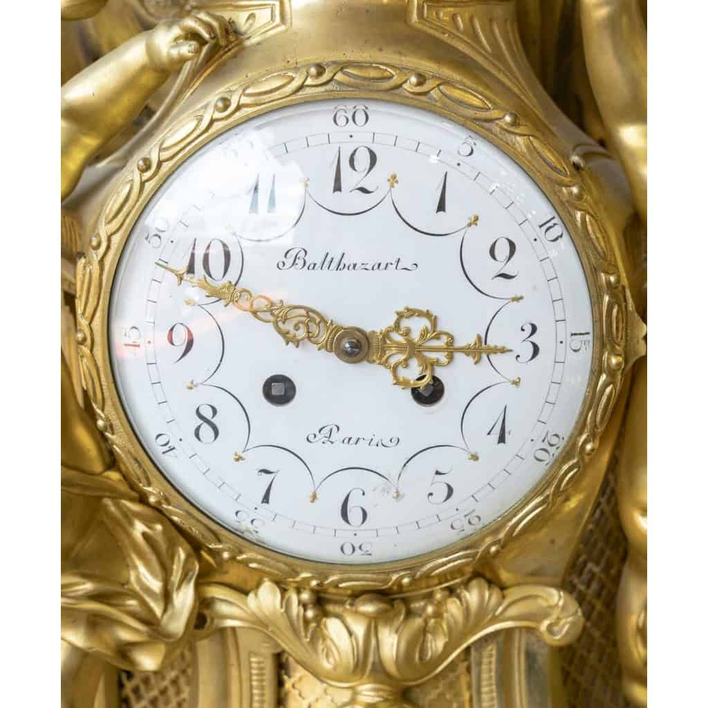 Une Pendule Au Coq En Bronze Doré époque XIXème Siècle | Biron Une Pendule Au Coq En Bronze Doré époque XIXème Siècle