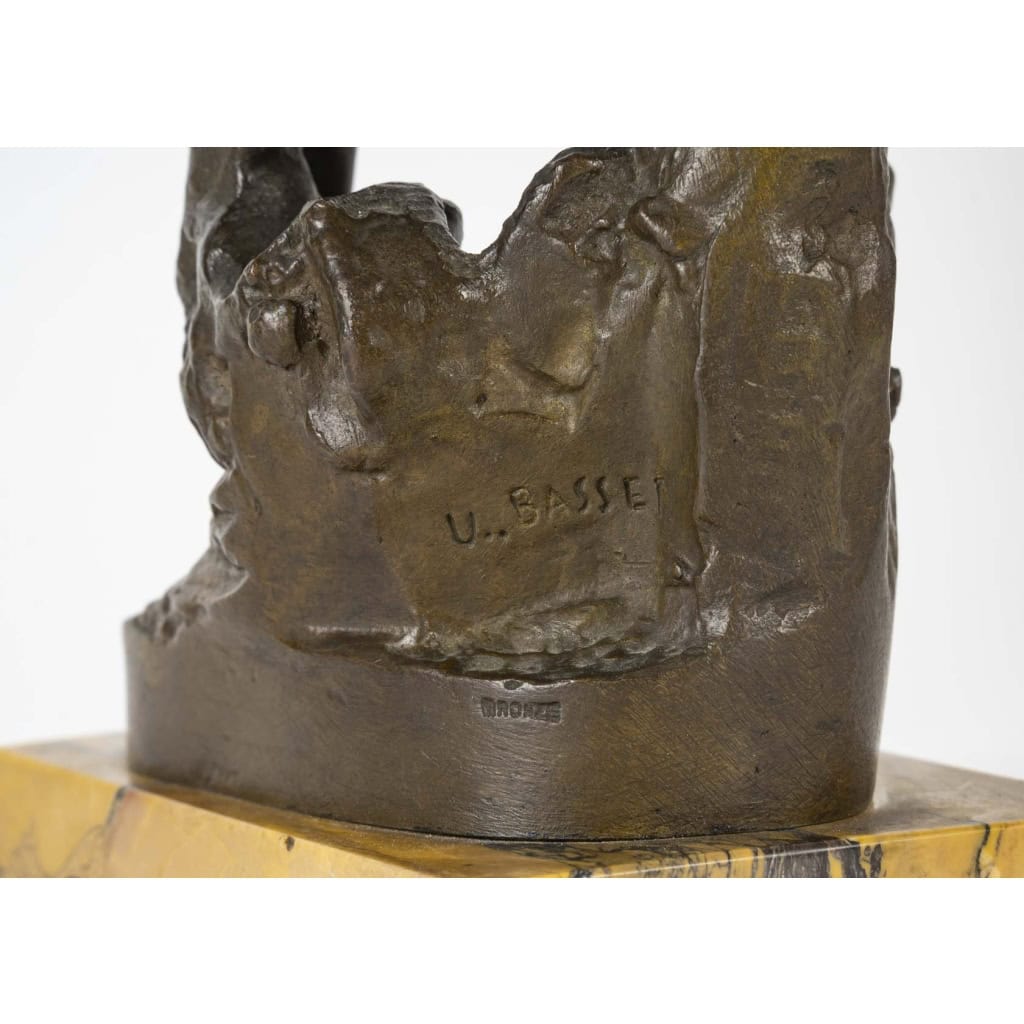 Sculpture de U.Basset, Le Torrent, sculpture en bronze, XIXème siècle, Napoléon III | Biron Sculpture de U.Basset, Le Torrent, sculpture en bronze, XIXème siècle, Napoléon III