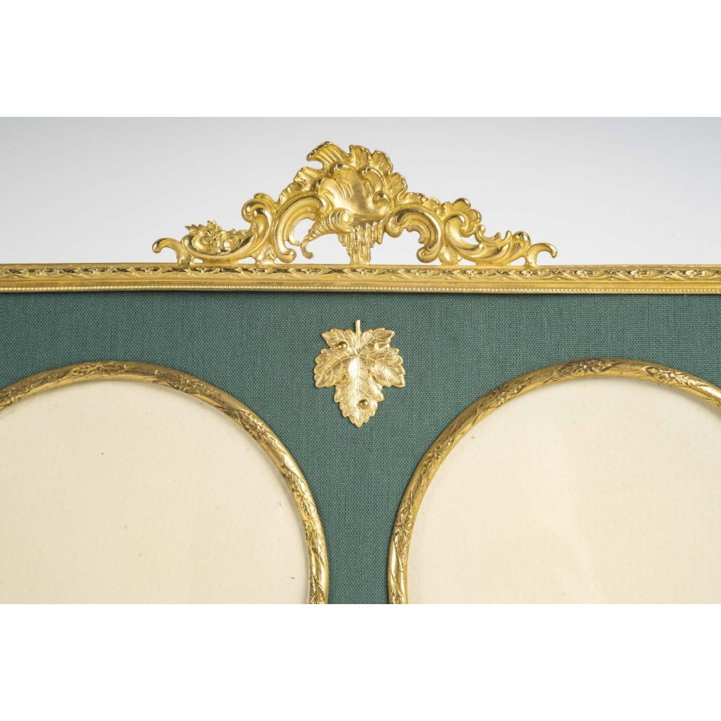 Une paire de cadre en bronze doré fin XIXème siècle | Biron Une paire de cadre en bronze doré fin XIXème siècle