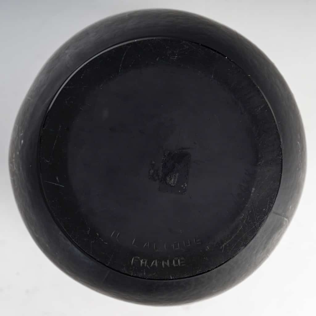 René Lalique ,Vase "Aigrettes",1926.