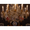 Lustre à dix-huit lumières en bronze ciselé et doré et décor de cristal Baccarat vers 1850-1860 | Biron Lustre à dix-huit lumières en bronze ciselé et doré et décor de cristal Baccarat vers 1850-1860