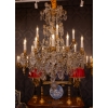 Lustre à dix-huit lumières en bronze ciselé et doré et décor de cristal Baccarat vers 1850-1860 | Biron Lustre à dix-huit lumières en bronze ciselé et doré et décor de cristal Baccarat vers 1850-1860