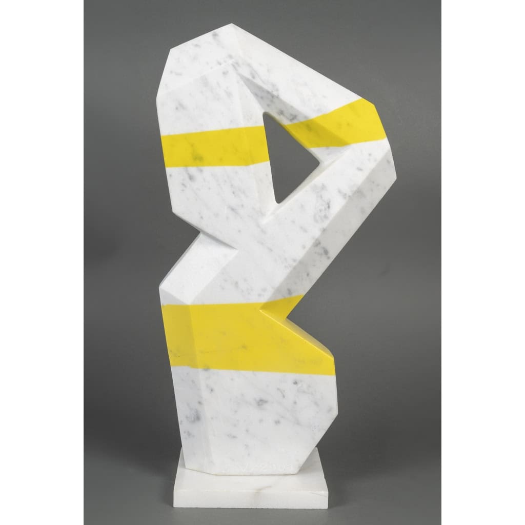 Importante sculpture en marbre par SAVY | Biron Importante sculpture en marbre par SAVY