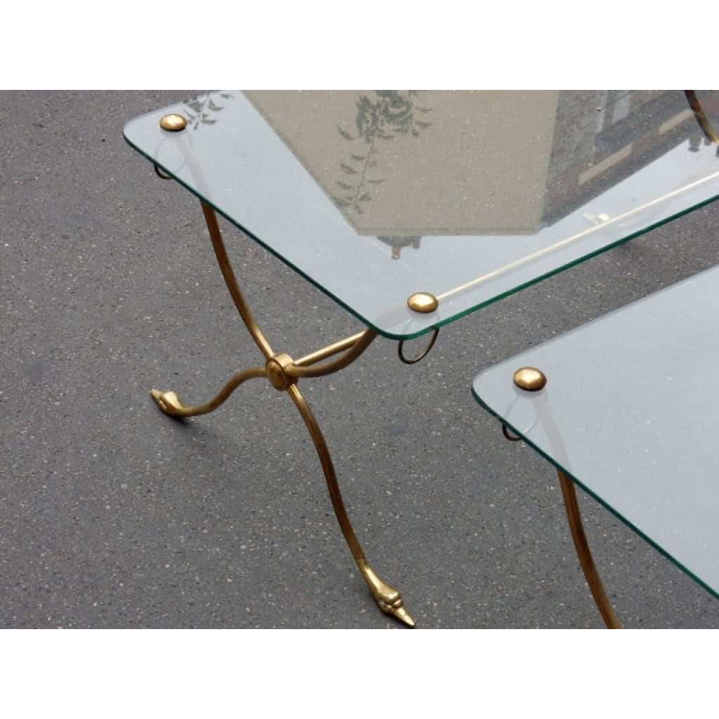 1970′ Paire de Tables Aux Têtes de Cygnes en Laiton Avec Plateaux en Verre