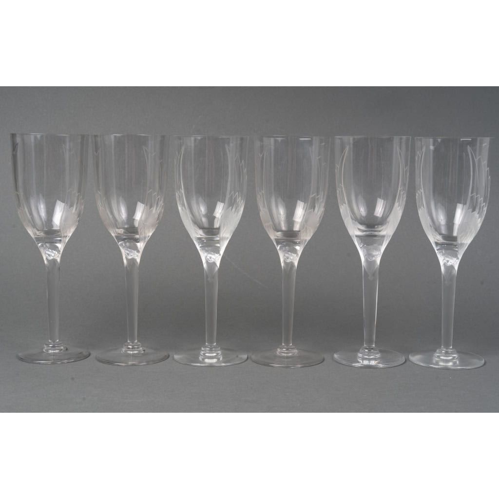Suite de 6 flûtes à champagne « Ange de Reims » cristal blanc de LALIQUE France | Biron |||||||||