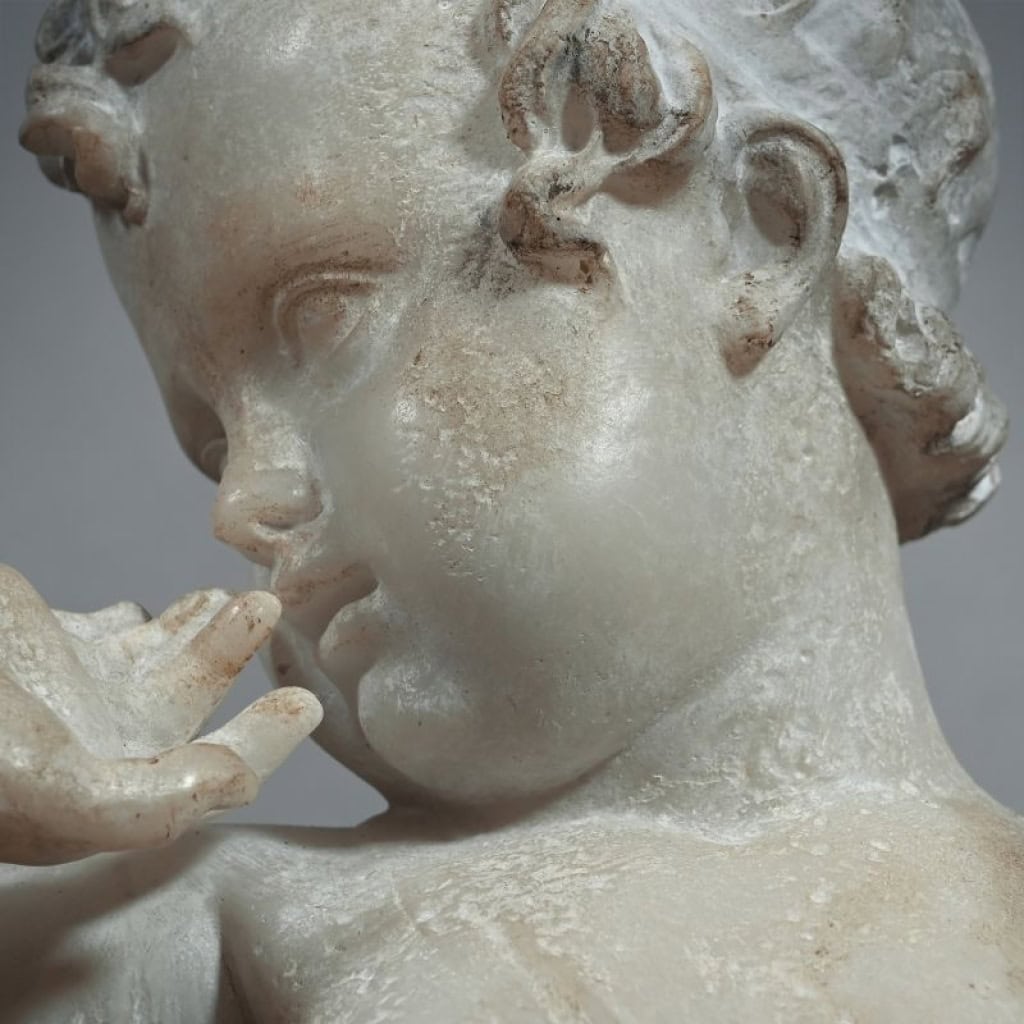 Sculpture d’un Ange, reproduction en matière composite, XXème siècle, décoration intérieur et extérieur. | Biron Sculpture d’un Ange, reproduction en matière composite, XXème siècle, décoration intérieur et extérieur.