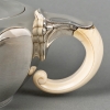 Service Thé et Café Art Nouveau argent et ivoire de Jean E. PUIFORCAT | Biron Service Thé et Café Art Nouveau argent et ivoire de Jean E. PUIFORCAT