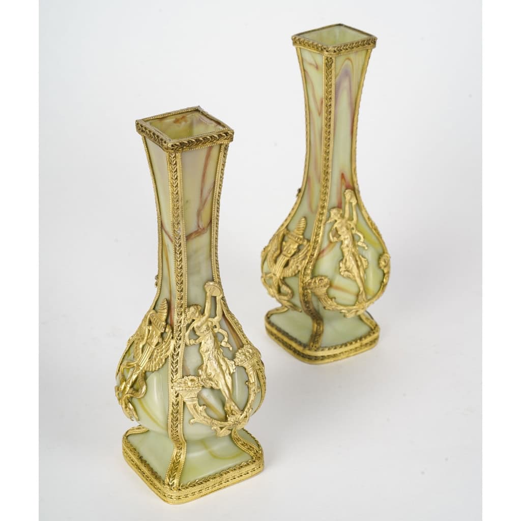 Une Paire De Petits Vases En Pâte De Verre Fin XIXè Siècle | Biron Une Paire De Petits Vases En Pâte De Verre Fin XIXè Siècle