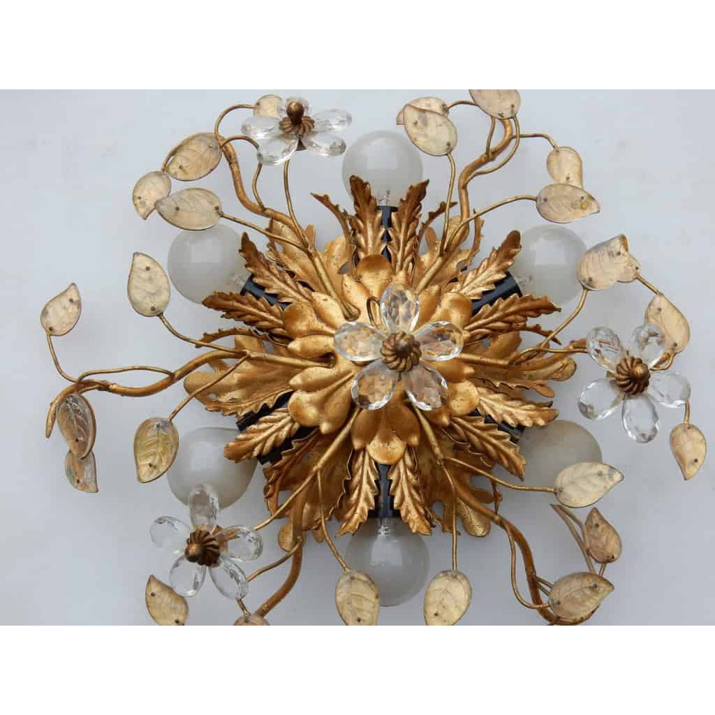 1970′ Paire ou Similaires de 2 Plafonniers ou Appliques à Décor de Fleurs et Feuilles en Métal Style Maison Baguès Feuilles en Verre | Biron 1970′ Paire ou Similaires de 2 Plafonniers ou Appliques à Décor de Fleurs et Feuilles en Métal Style Maison Baguès Feuilles en Verre