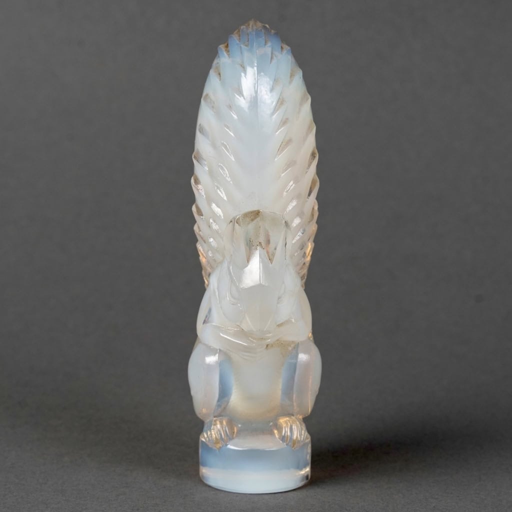 Cachet « Ecureuil » verre opalescent de René LALIQUE | Biron Cachet "Ecureuil" verre opalescent de René LALIQUE