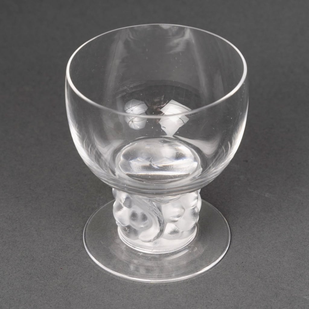 Service « Thoméry » verre blanc de René LALIQUE – 8 pièces | Biron Service "Thoméry" verre blanc de René LALIQUE - 8 pièces