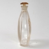 Flacon « L’Amour dans le Coeur » verre blanc patiné sépia de René LALIQUE pour Arys | Biron Flacon "L'Amour dans le Coeur" verre blanc patiné sépia de René LALIQUE pour Arys