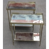 1970′ Paire de Bouts de Canapé Rectangulaires Maison Baguès Plateaux Miroirs Oxydés Argentés avec Galeries Ajourées | Biron 1970′ Paire de Bouts de Canapé Rectangulaires Maison Baguès Plateaux Miroirs Oxydés Argentés avec Galeries Ajourées