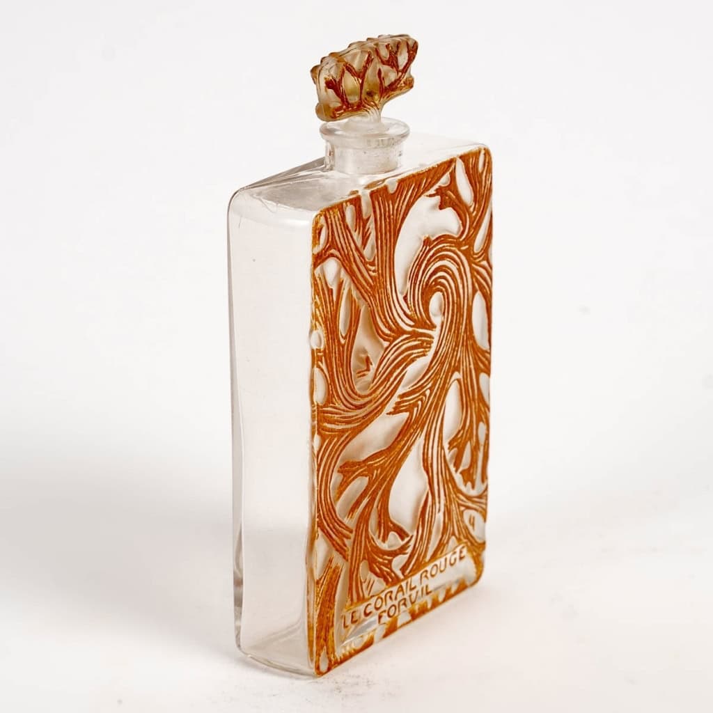 Flacon « Corail Rouge » verre blanc émaillé corail de René LALIQUE pour Forvil | Biron Flacon « Corail Rouge » verre blanc émaillé corail de René LALIQUE pour Forvil