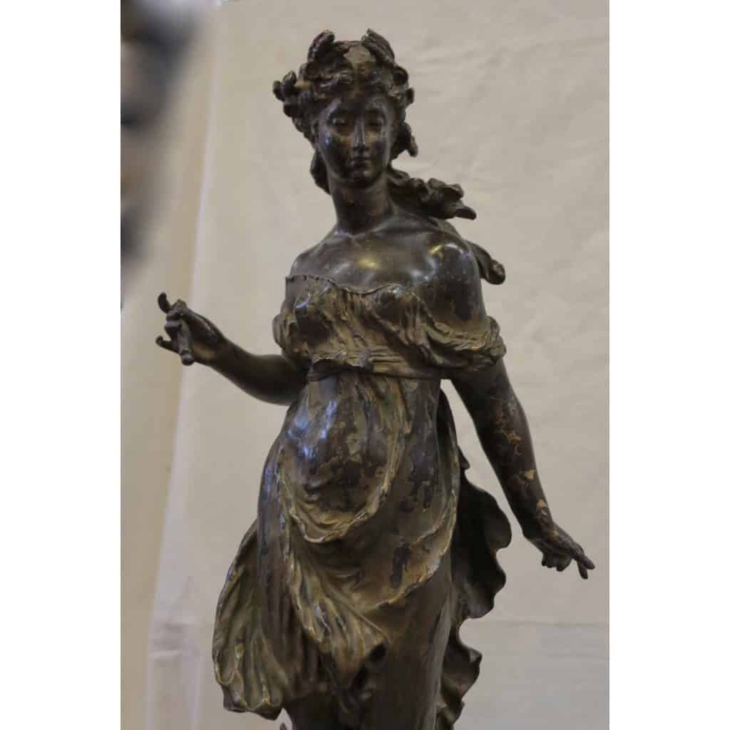 1890′ Statue Bronze Femme Signée Moreau | Biron 1890′ Statue Bronze Femme Signée Moreau
