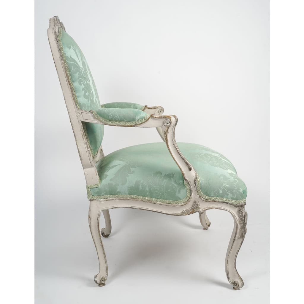 Paire De Fauteuils à La Reine Louis XV. XVIIIème Siècle. | Biron Paire De Fauteuils à La Reine Louis XV. XVIIIème Siècle.