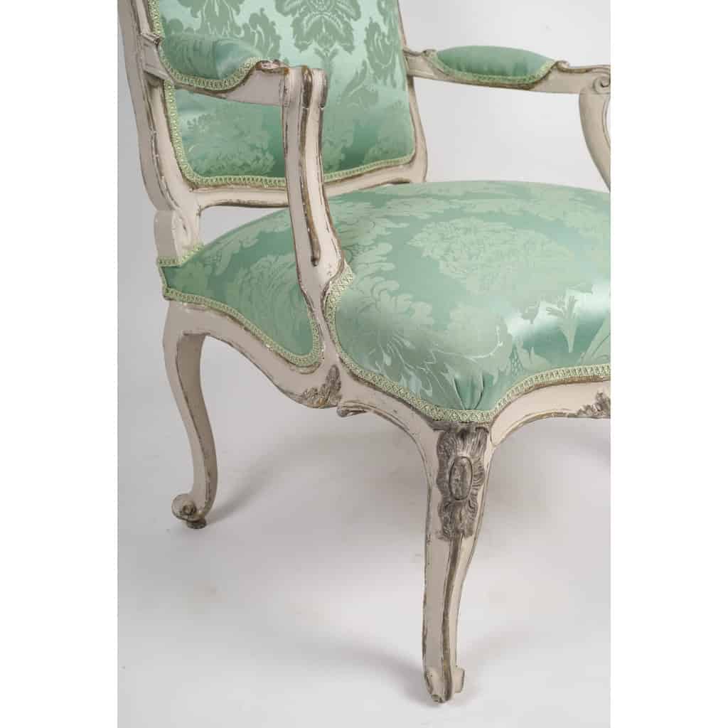 Paire De Fauteuils à La Reine Louis XV. XVIIIème Siècle. | Biron Paire De Fauteuils à La Reine Louis XV. XVIIIème Siècle.