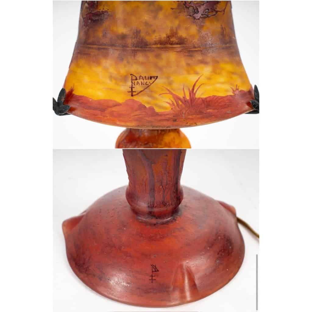 LAMPE DE DAUM NANCY A DECOR DE PAYSAGE D AUTOMMNE | Biron LAMPE DE DAUM NANCY A DECOR DE PAYSAGE D AUTOMMNE