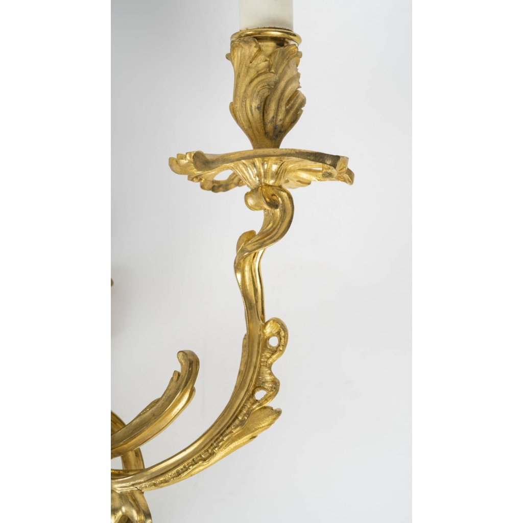 Paire d’appliques de style Louis XV. | Biron Paire d'appliques de style Louis XV.