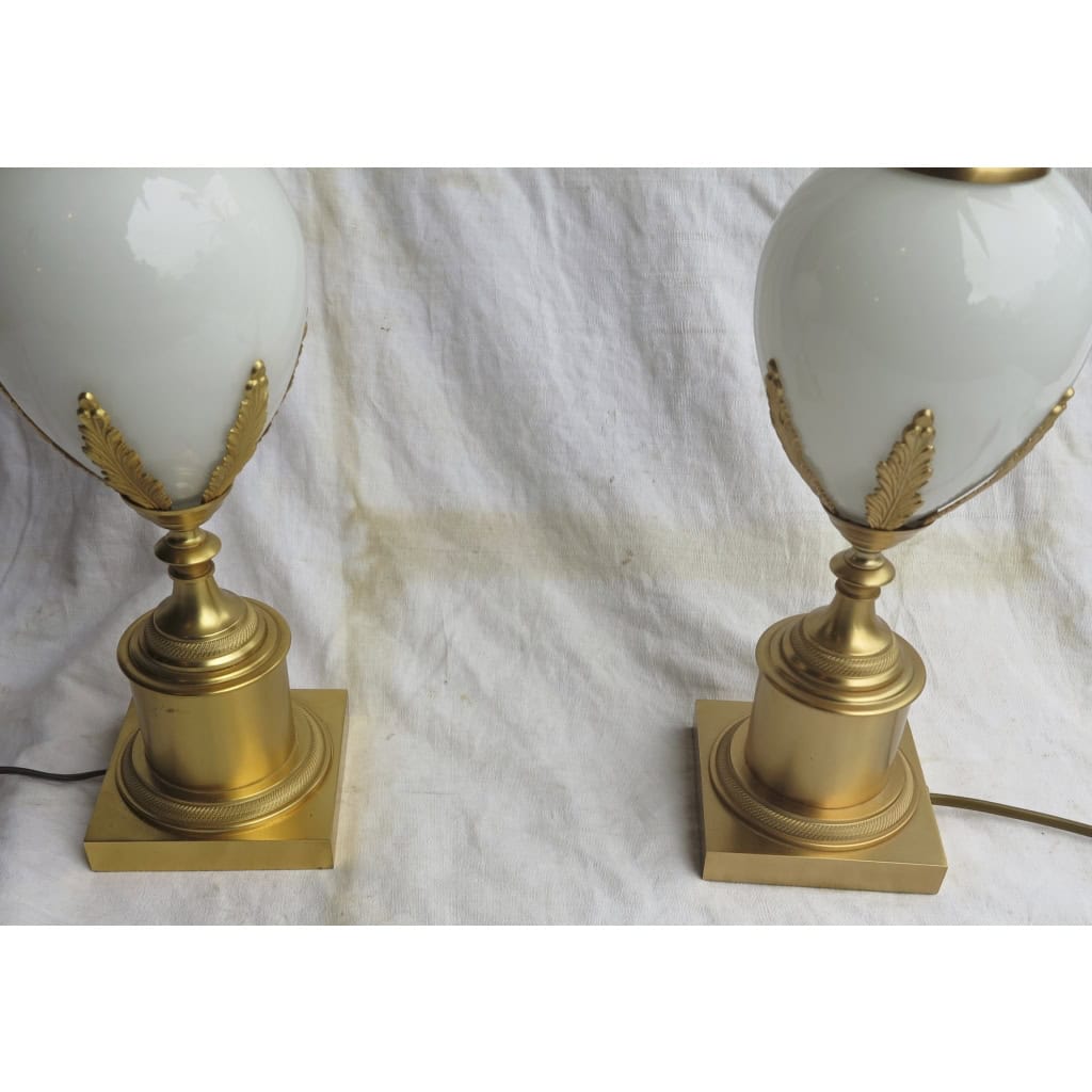 1950/70′ Paire de Lampes Opaline Blanche Style Charles