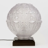 Lampe de table « Champs Elysées » verre améthyste de René LALIQUE | Biron ||||||