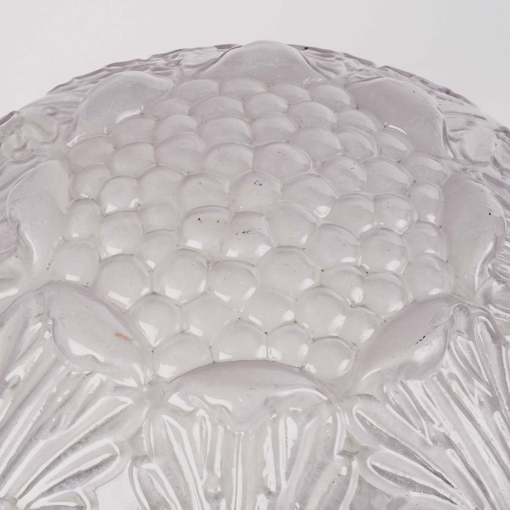 Lampe de table « Champs Elysées » verre améthyste de René LALIQUE | Biron Lampe de table "Champs Elysées" verre améthyste de René LALIQUE