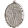 Miroir-Pendentif « Narcisse Debout » verre blanc patiné gris sur clinquant argent de René LALIQUE | Biron |||||||