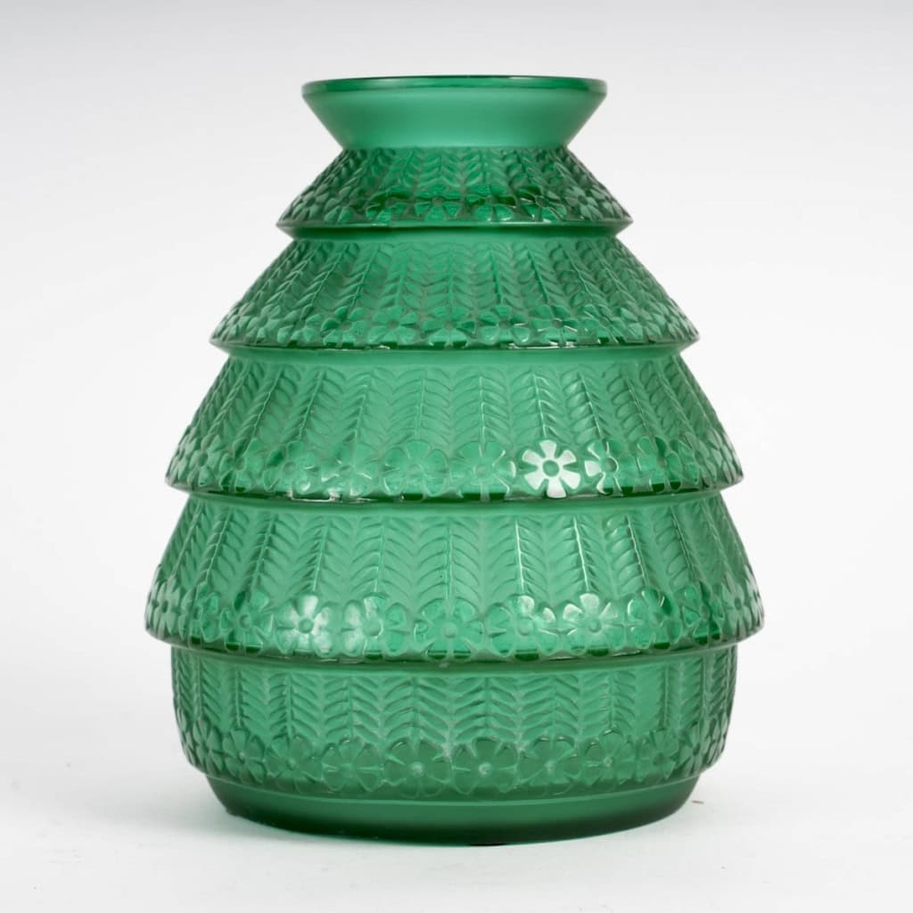 Vase « Ferrières » verre vert émeraude de René LALIQUE | Biron Vase "Ferrières" verre vert émeraude de René LALIQUE