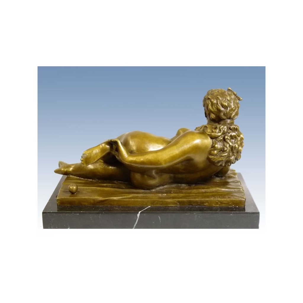 Sculpture en bronze patiné d’après Fernando Botero, XXème siècle. | Biron Sculpture en bronze patiné d’après Fernando Botero, XXème siècle.