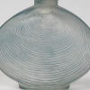 Flacon « Telline » verre blanc patiné bleu de René LALIQUE | Biron Flacon "Telline" verre blanc patiné bleu de René LALIQUE